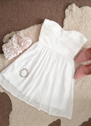 Идеальное белое платье