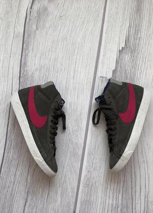 Високі кросівки nike