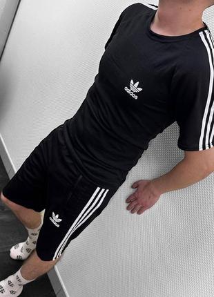 Футболка + шорти adidas з лампасами 😍