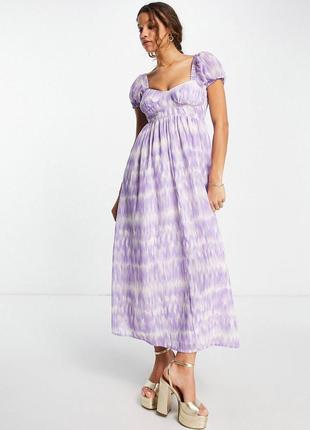 Лиловое платье с пышной юбкой и открытой спиной миди3 фото