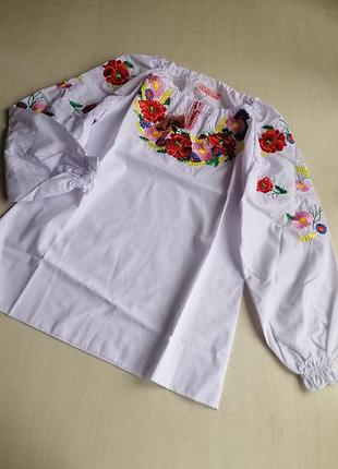 Новая вышиванка р.134, 9роков.