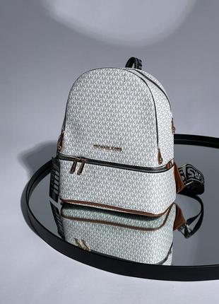 Сумка рюкзак у стилі michael kors patterned white