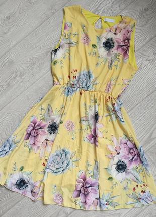 Літня жовта сукня плаття сарафан в квіти
