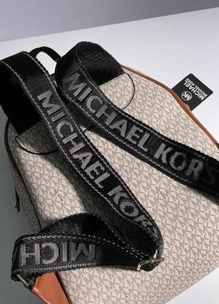Сумка рюкзак в стиле michael kors petterned beige/brown9 фото