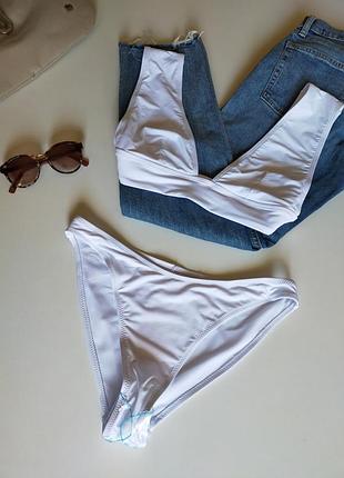 Купальник missguided
білий