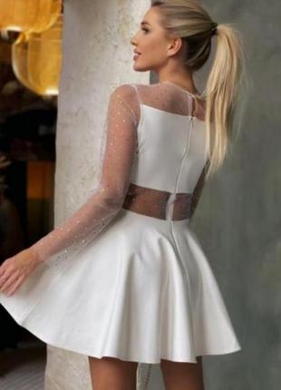 Белое платье со стразами короткое2 фото