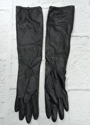 Дуже довгі високі шкіряні перчатки очень длинные высокие кожаные перчатки