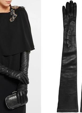 Дуже довгі високі шкіряні перчатки очень длинные высокие кожаные перчатки