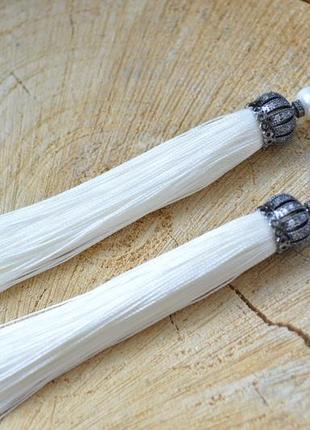 Сережки - кисті білі з перлами 'марго'3 фото