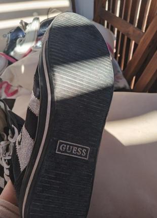 Кеди guess. шкіряні.6 фото