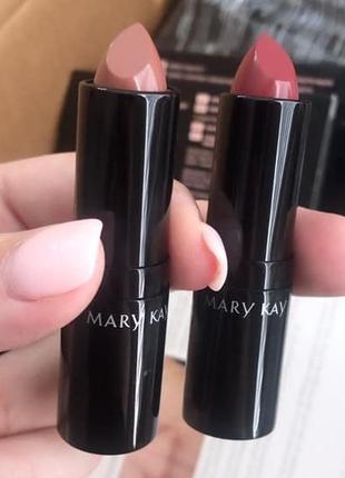 Матова помада mary kay tanacious taupe, модний тауп,