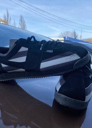 Nike cortez black