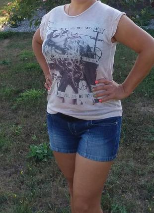 Короткие шорты шорты