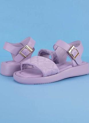 Босоножки для девочек в трех цветах