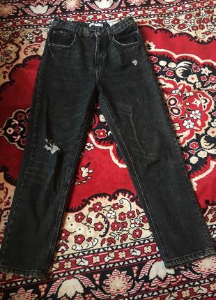 Брюки джинсы на 13-14 лет.1 фото