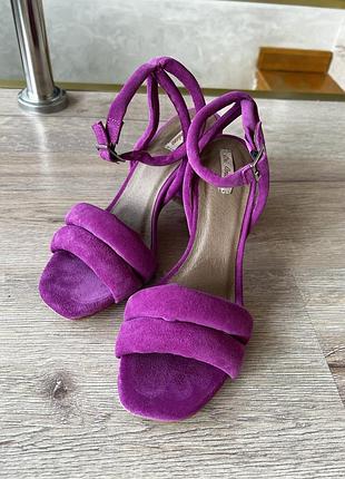 Босоножки замшевые, итальялия