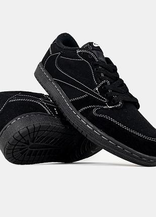 Чоловічі замшеві кросівки nike air jordan 1 low x travis scott og phantom. колір чорний