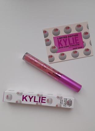 Матовая помада kylie limited edition