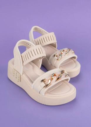 Босоножки для девочек пять цветов