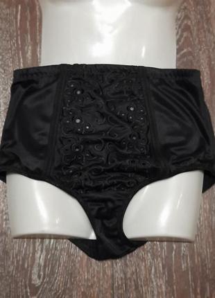 Брендовые высокие красивые трусики с кружевом р.14 от naturally clove