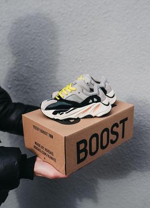 Детские кроссовки adidas yeezy boost 700 v2 белые с серым5 фото