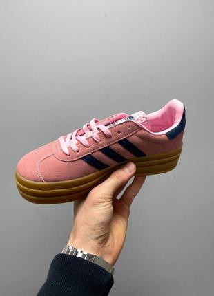 Жіночі замшеві кеди на платформі adidas gazelle bold pink glow8 фото