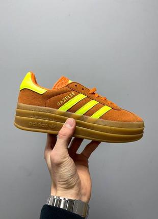 Женские замшевые кеды на платформе adidas gazelle bold orange