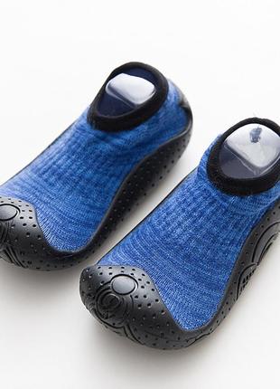 Шкарпетки - капциі tooncai. сині, перше взуття