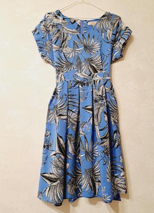 Платье голубое в растительный принт2 фото