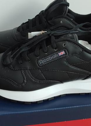 Чорні кросівки reebok оригінал classic sp vegan shoes