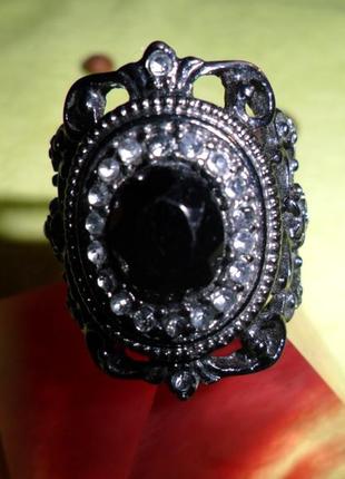 Роскошная кольца с черными и белыми фианитами, украшения для фотосессии, винтажная кольца, черный родиний, подарок