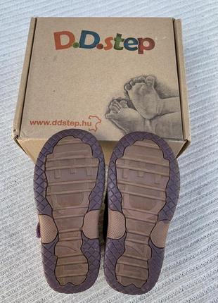 Кожаные кроссовки ботинки высокие на липучке d.d. step (венгрия)4 фото