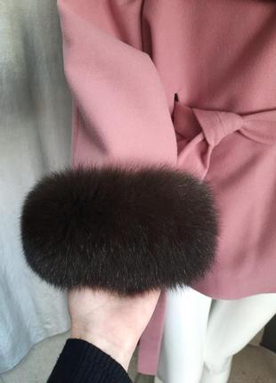 Женское кашемировое пончо пальто с натуральным мехом песца в расцветке темный соболь4 фото