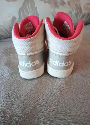 Кожаные кроссовки adidas 33p.4 фото