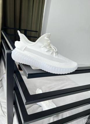 Кроссовки женские текстиль