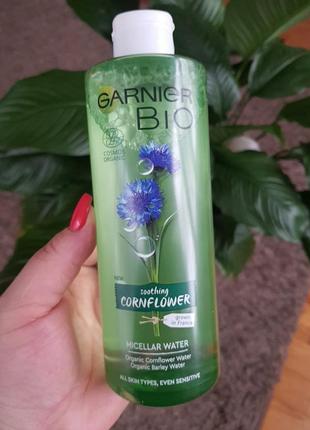 Мицеллярная вода для очищения кожи лица garnier bio с экстрактом василька 400 мл