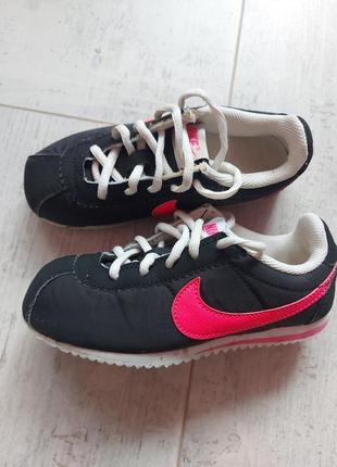 Кроссовки  nike