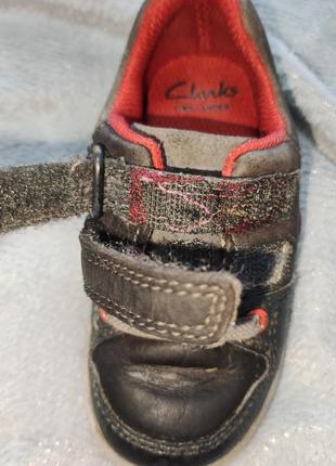 Детские кожаные кроссовки clarks.6 фото