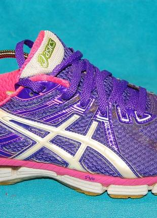 Кросівки asics 40 розмір