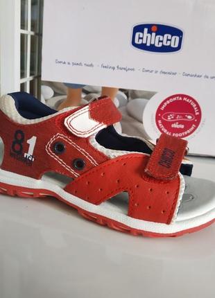 Нові сандалії chicco capitol