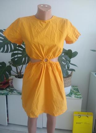Платье красивого желтого цвета 💛
