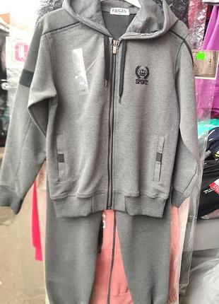 Прогулочный, спортивный костюм на мальчика на 8 лет, турция