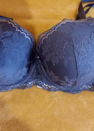 Бюстгальтер victoria's secret 32dd