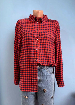 Рубашка в красно-синюю клетку от h&m