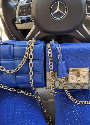 Синя сумка в стилі bottega veneta, сумка в стилі боттега, синяя сумка плетенная4 фото
