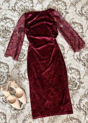 Бордовое платье из бархата