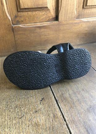 Босоножки дит 5