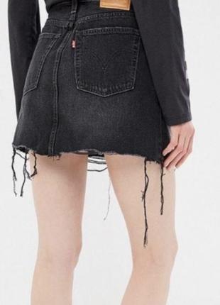 Джинсова юбка levis серая рваная юбка чёрная юбка с необработанным низом