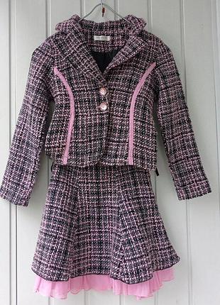 Фірмовий костюмчик десь 130 р.