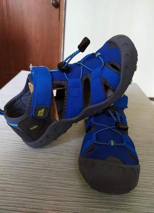 Літні спортивні сандалі з захисним носком bugga сині3 фото